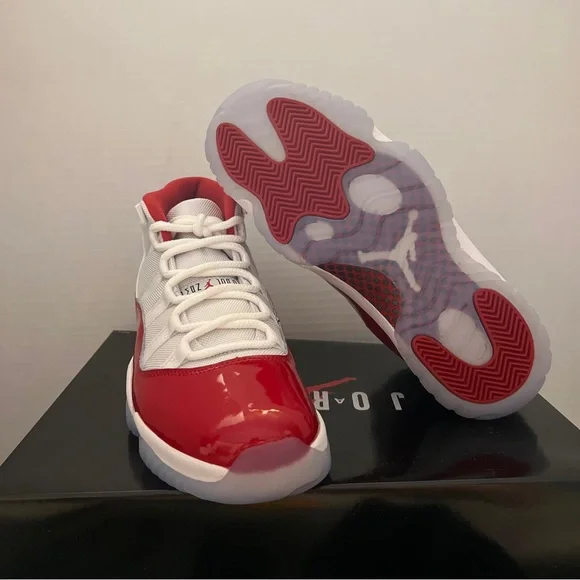 Jordan | Shoes | Air Jordan 1 Retro Cherry Varsity Red Size  display picture 1